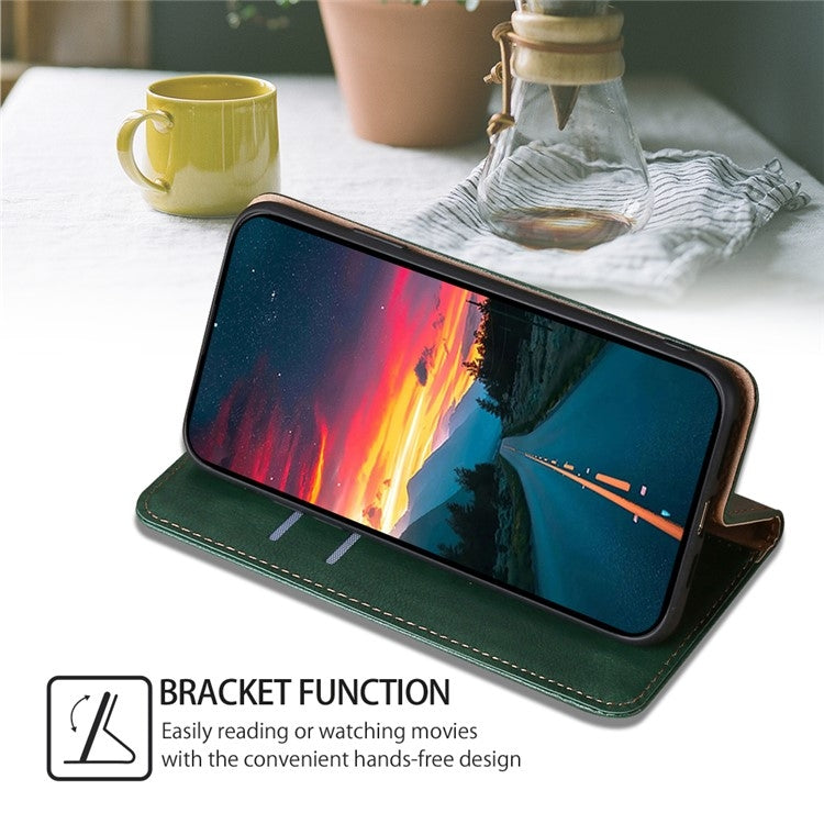 For iPhone 16 Gloss Oil Solid Color Magnetic Leather Phone Case(Green) - iPhone 16 Cases by buy2fix | Online Shopping UK | buy2fix